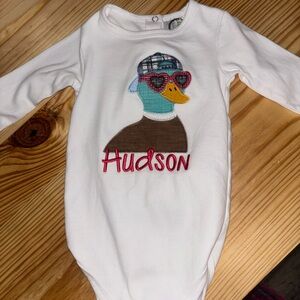 Personalized 'Hudson' Duck Graphic Baby Bodysuit - White